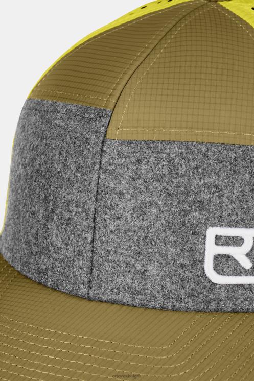 Heren groen mos Air truckerpet met logo ORTOVOX accessoires LX0XF457